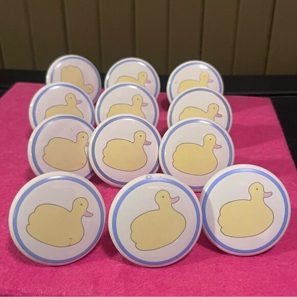 Lillian Vernon LVC 1987 Vintage Rubber Duck Porcelain Drawer Pulls 12 - Picture 1 of 12